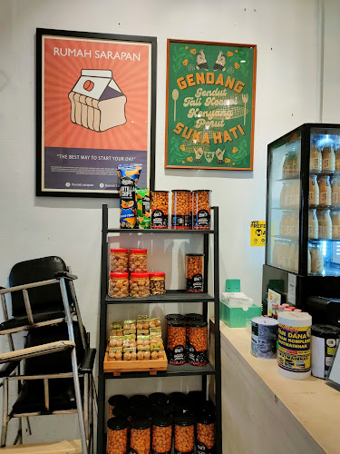 Rumah Sarapan - Gastronomi dan perhotelan