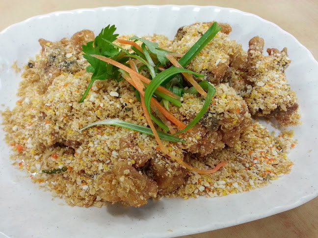 Opinii despre Uncle Ng Restaurant 皇廷囍宴海鲜酒家 în Kuala Terengganu - Gastronomi dan perhotelan