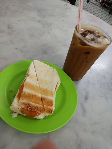 Comentarii opinii despre Kedai Kopi Sin Yoon Loong