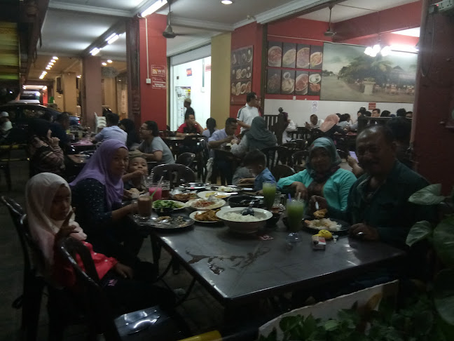 Restoran Periuk Belanga - Gastronomi dan perhotelan