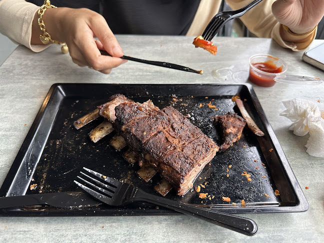 Jalan Serambi U8/24, Bukit Jelutong, 40150 Shah Alam, Selangor