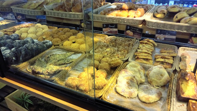 Opinii despre Moonlight Cake House (KSL) în Johor Bahru - Gastronomi dan perhotelan