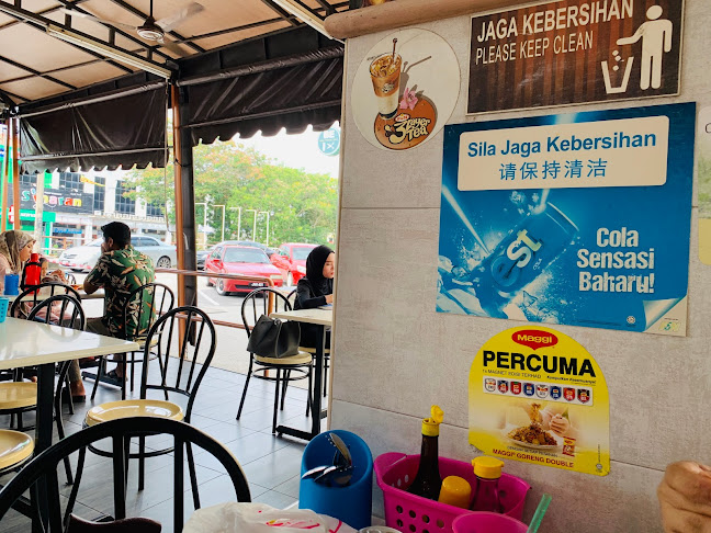 Farouk Maju Restaurant - Gastronomi dan perhotelan