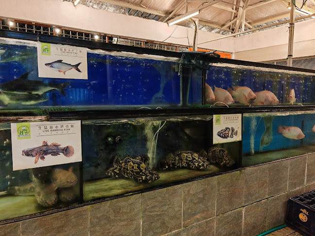 Crocodile Farm Seafood Village Restaurant • Pork Free - Gastronomi dan perhotelan