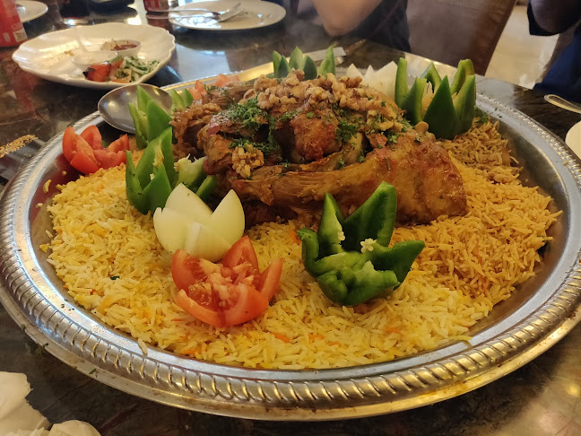 Opinii despre The Castle Restaurant în Kuala Lumpur - Gastronomi dan perhotelan