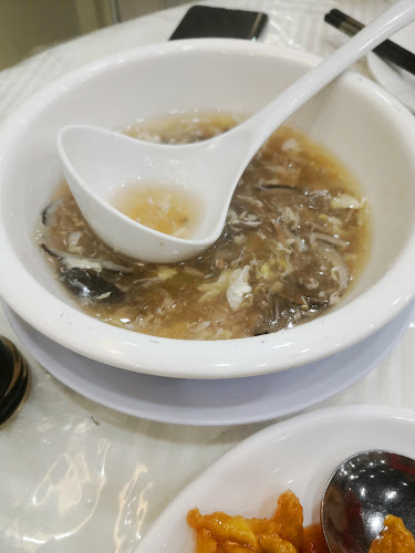 New Gaya Seafood Restaurant - Gastronomi dan perhotelan