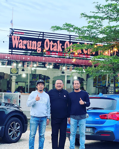 Warung Otak-Otak Satar Che Wan, 6209, Jalan Geliga Pantai, 24000 Chukai, Terengganu