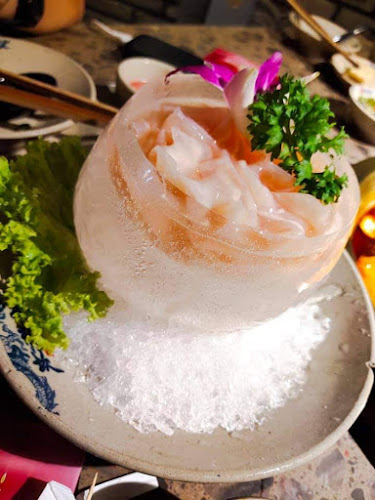 Comentarii opinii despre Xiao Long Kan Hotpot 小龙坎老火锅