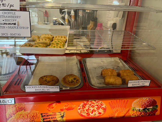 TEEYA CAKE HOUSE - Gastronomi dan perhotelan