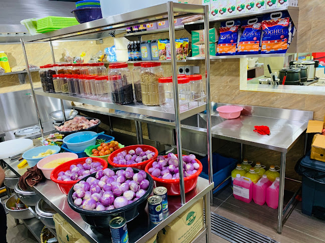 Empire Bistro - Gastronomi dan perhotelan