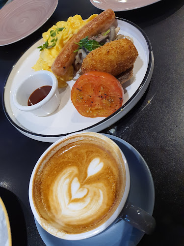 Naj & Belle Cafe Bangsar - Kuala Lumpur