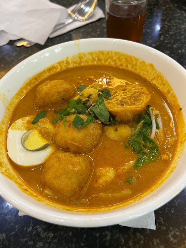 Opinii despre BTC Bistro Inanam în Kota Kinabalu - Gastronomi dan perhotelan