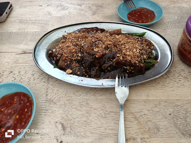 Yummy Rojak House - Gastronomi dan perhotelan