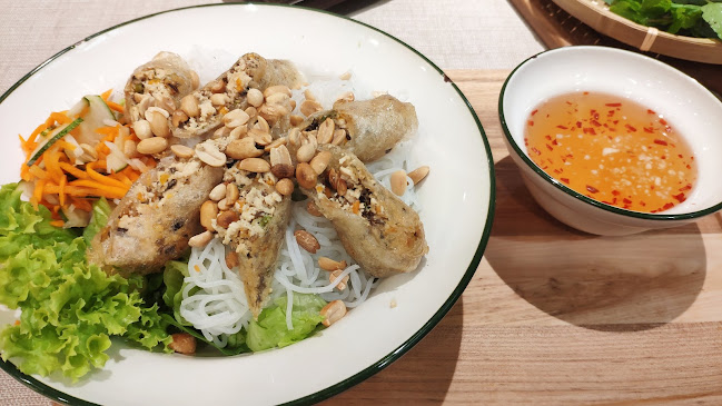 Comentarii opinii despre Ăn Viet, Paradigm Mall (Non-halal)