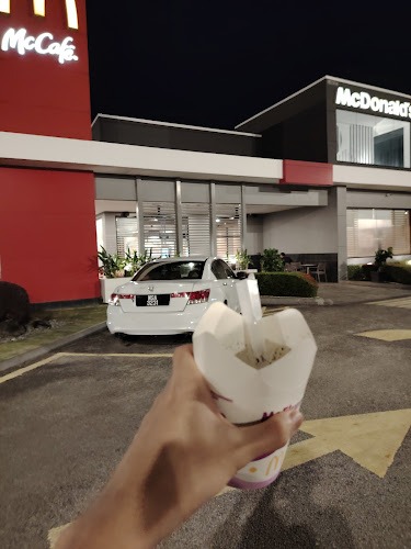 Comentarii opinii despre McDonald's MITC Melaka DT