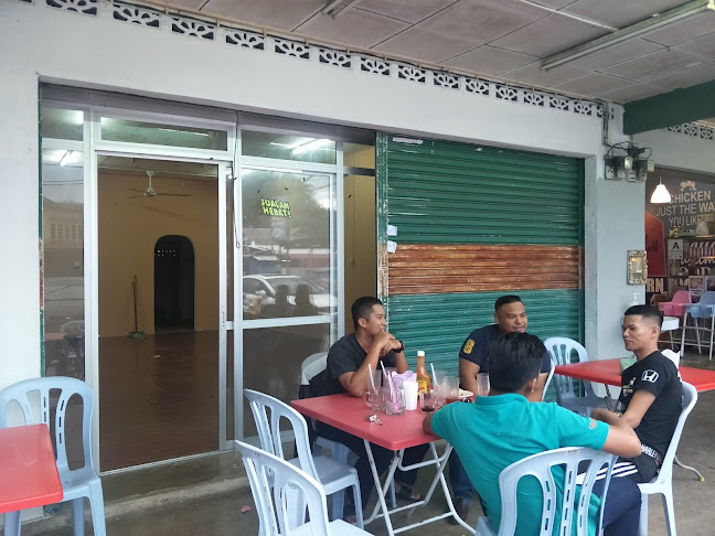 Jalan Pasir Panjang, Kampung Pasir Panjang, 21080 Kuala Terengganu, Terengganu