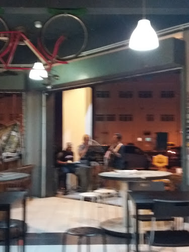 Kopee Paste Cafe - Gastronomi dan perhotelan