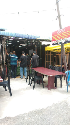 Kedai makan kak sah - Gastronomi dan perhotelan