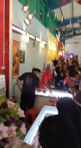 Craby Craby Steamboat & Grill, seri manjung - Gastronomi dan perhotelan