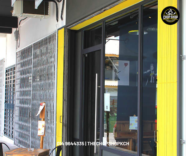 Moto Moto Cafe Formerly The Chop Shop