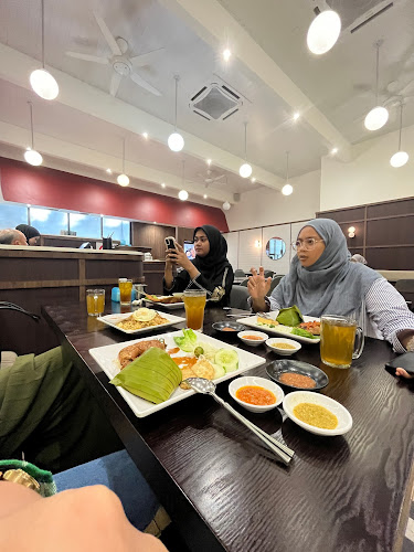 Cabe Ijo Kota Kinabalu - Gastronomi dan perhotelan