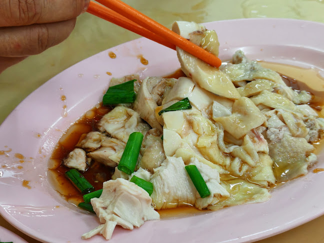 Restoran Cowan Street Ayam Tauge & Koitiau - Gastronomi dan perhotelan