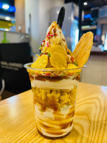 Karamell Almondo Imago Shopping Mall