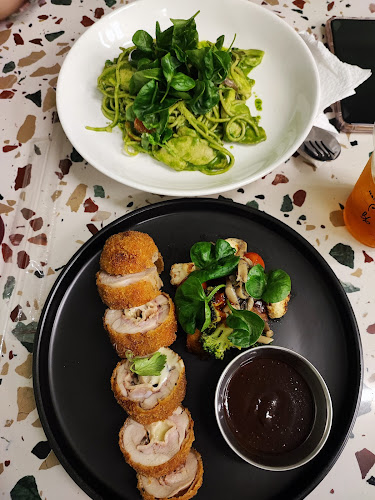 Jomo Eatery Kuala Nerus - Kuala Terengganu