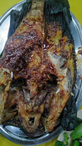 Opinii despre Restoran Ikan Bakar Muara Sg Melaka în Melaka - Gastronomi dan perhotelan