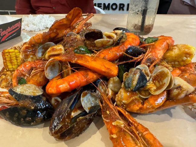 Cengkerang Seafood Jumble - Gastronomi dan perhotelan