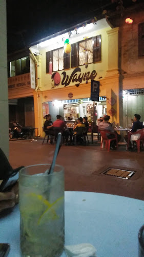 Opinii despre Wayne Cafe în Kuching - Gastronomi dan perhotelan