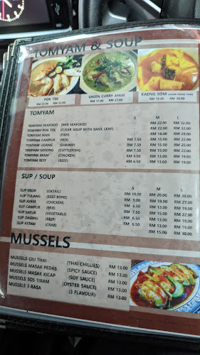 Restoran D' Lala Seafood - Gastronomi dan perhotelan