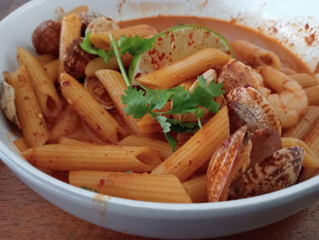 Mrs. Whó - Gastronomi dan perhotelan