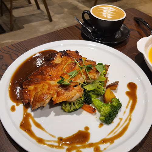 Jln Undan, 88400 Kota Kinabalu, Sabah