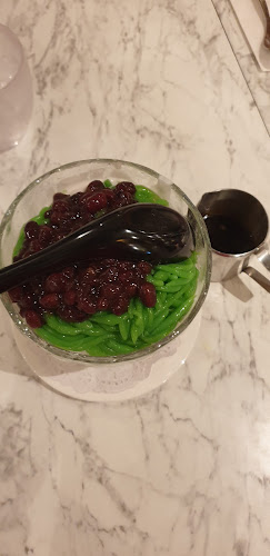 Comentarii opinii despre Madam Kwan’s Imago Mall, Sabah