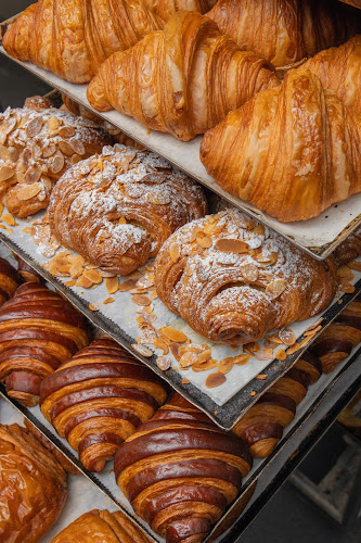 Opinii despre Kenny Hills Bakers (Kiosk), Bangsar Shopping Centre în Kuala Lumpur - Gastronomi dan perhotelan