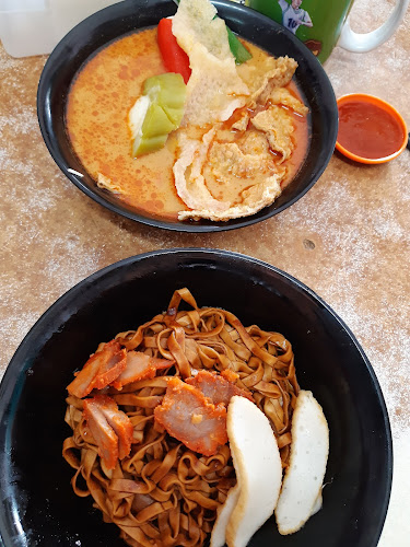 Comentarii opinii despre Mei Fong Curry Noodles