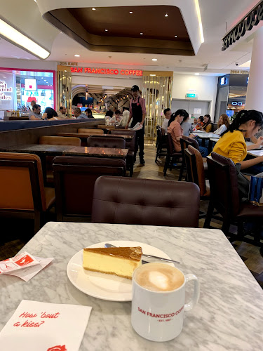 Opinii despre San Francisco Coffee Suria KLCC în Kuala Lumpur - Gastronomi dan perhotelan