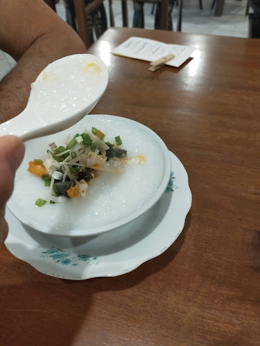 Comentarii opinii despre Dong Tai Kopitiam Pasir Pinji