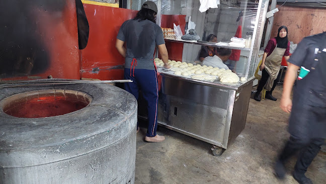 Comentarii opinii despre Roti Tempayan Abe Noor