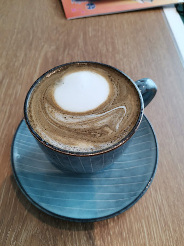 The Warung - Common Ground - Gastronomi dan perhotelan