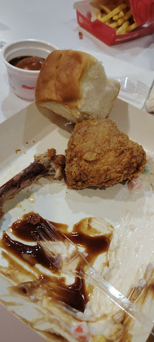 Opinii despre Marrybrown Labuan în Victoria - Gastronomi dan perhotelan