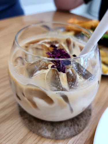 RaRa Coffee Bandar Utama - Gastronomi dan perhotelan