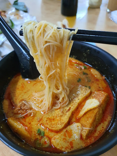 Comentarii opinii despre 泉成茶餐室 Restoran Chua Seng @ Taman Sri Mernanti