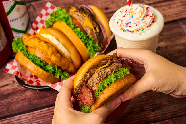 Burger & Taco Pavilion Bukit Jalil