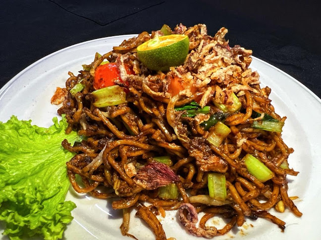 Comentarii opinii despre Kazoku Kafe Route 15 ShellOut in The Talam