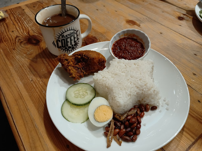 De Kebayan Tasik Pelindung