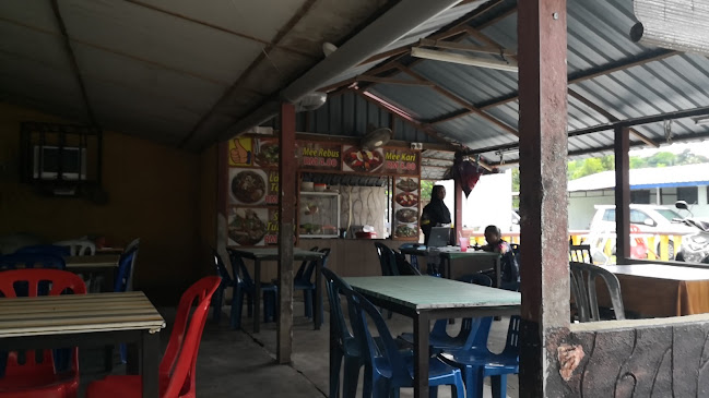 Comentarii opinii despre Arena Irzati Nasi Ayam