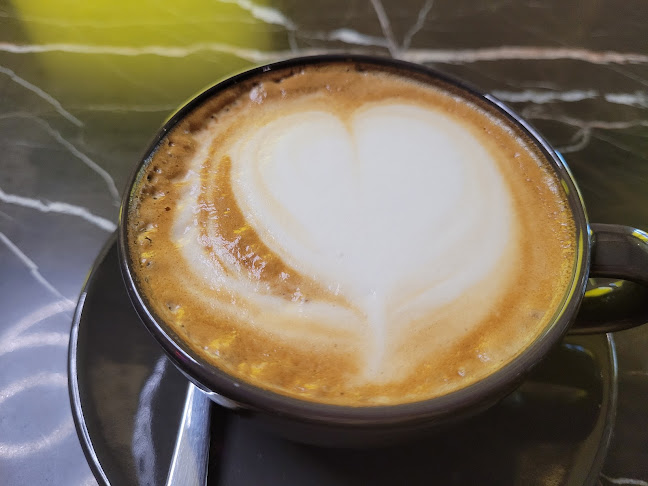 Comentarii opinii despre CHARLIE'S COFFEE