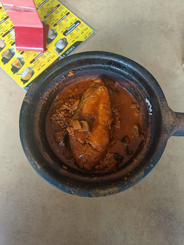 Kompleks Tun Sambanthan - Gastronomi dan perhotelan